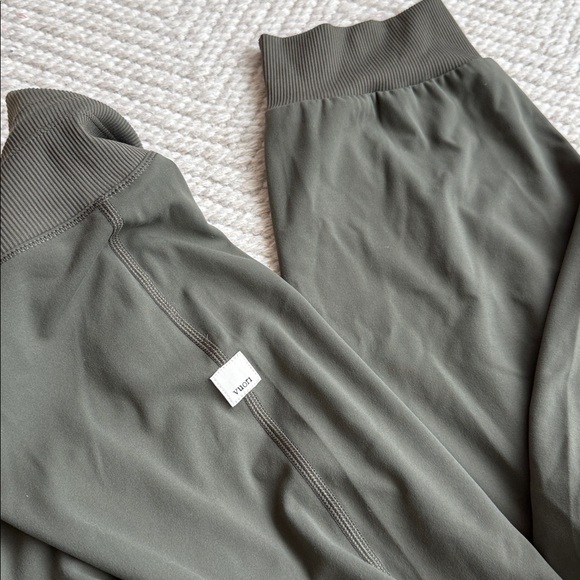 Vuori Daily Jogger Green sz XL - Picture 4 of 4